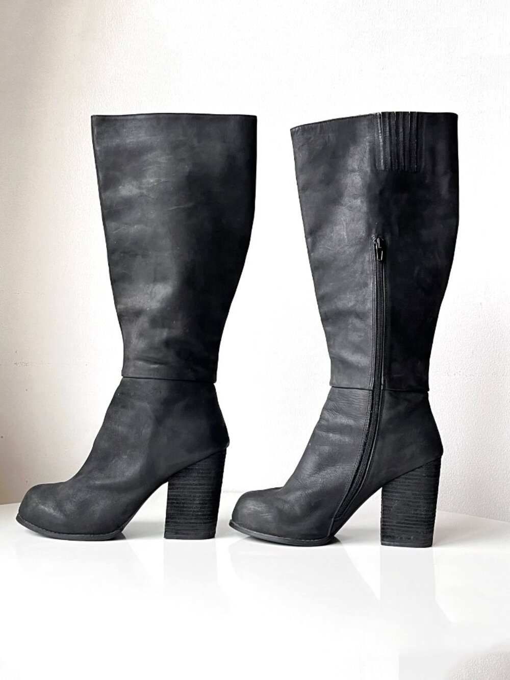 Jeffrey Campbell Matte Black Leather Knee High Chunky Heeled Sark Boots Size 10